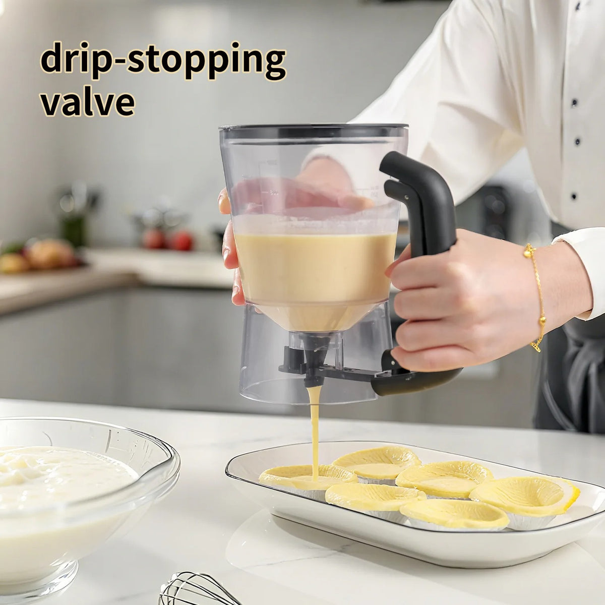 Pancake Batter Dispenser with Squeeze Handle  for pancake waffles and cupcakes-zinggal