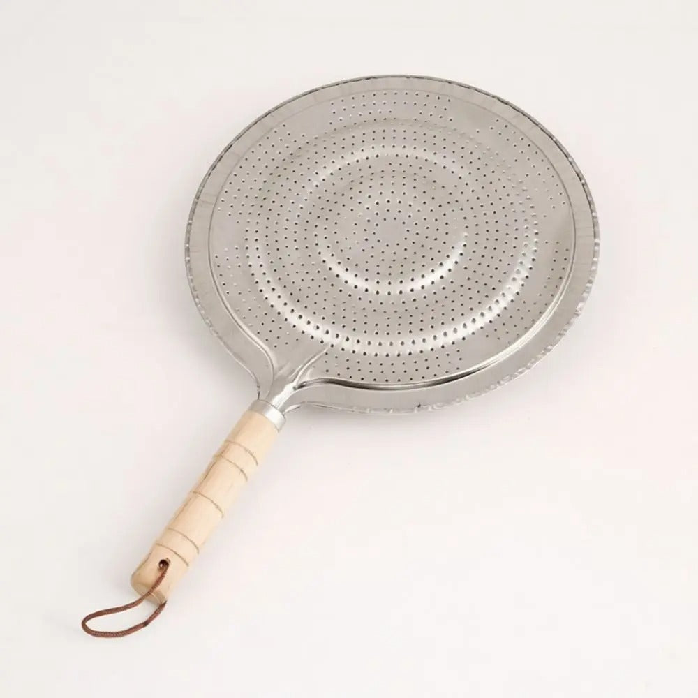Heat Protective Simmer Plate with Wooden Handle – Pot Stand, Hot Dish Trivet & Countertop Protector | Zinggal Qatar